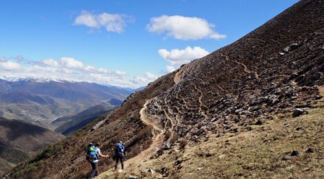Reinventing tourism companies in Western China - The case of Sichuan Adventure Access