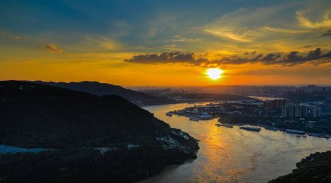 Tongluo Gorge - The Strategic Passage to Chongqing